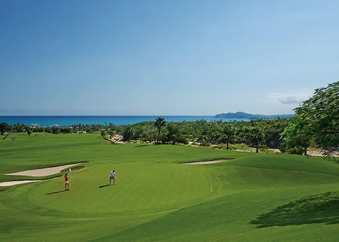 Resort Dreams Cabos Golf & 5*